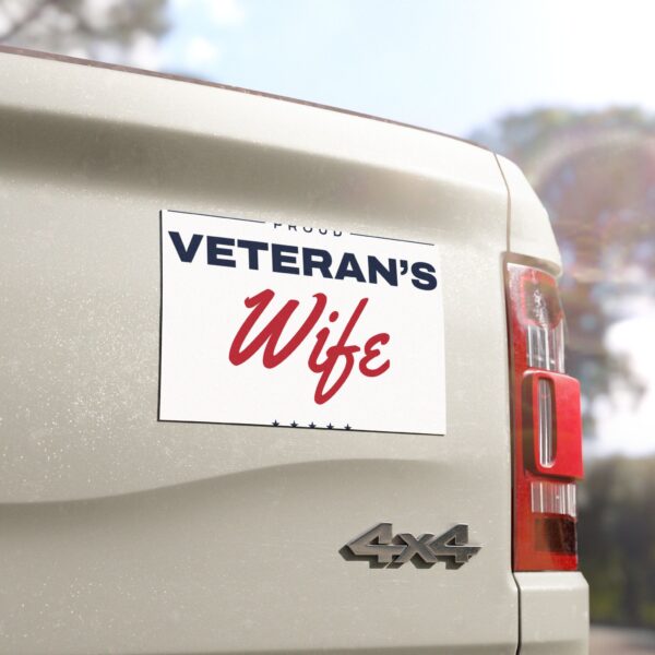 Proud Veteran's Wife Car Magnet
