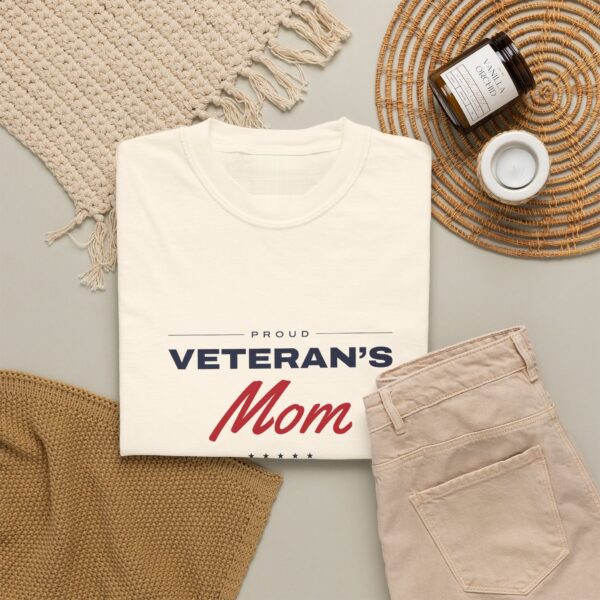 Proud Veteran's Mom Tee, Ivory