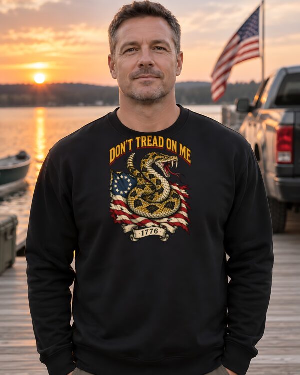 Don't Tread on Me Rattlesnake Crewneck Sweatshirt