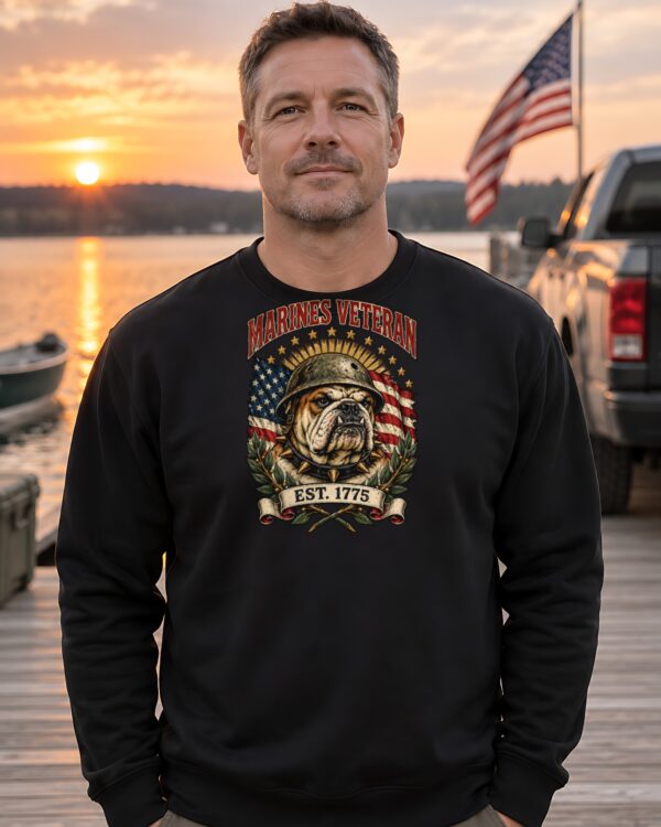 Marines Veteran Bulldog Crewneck Sweatshirt